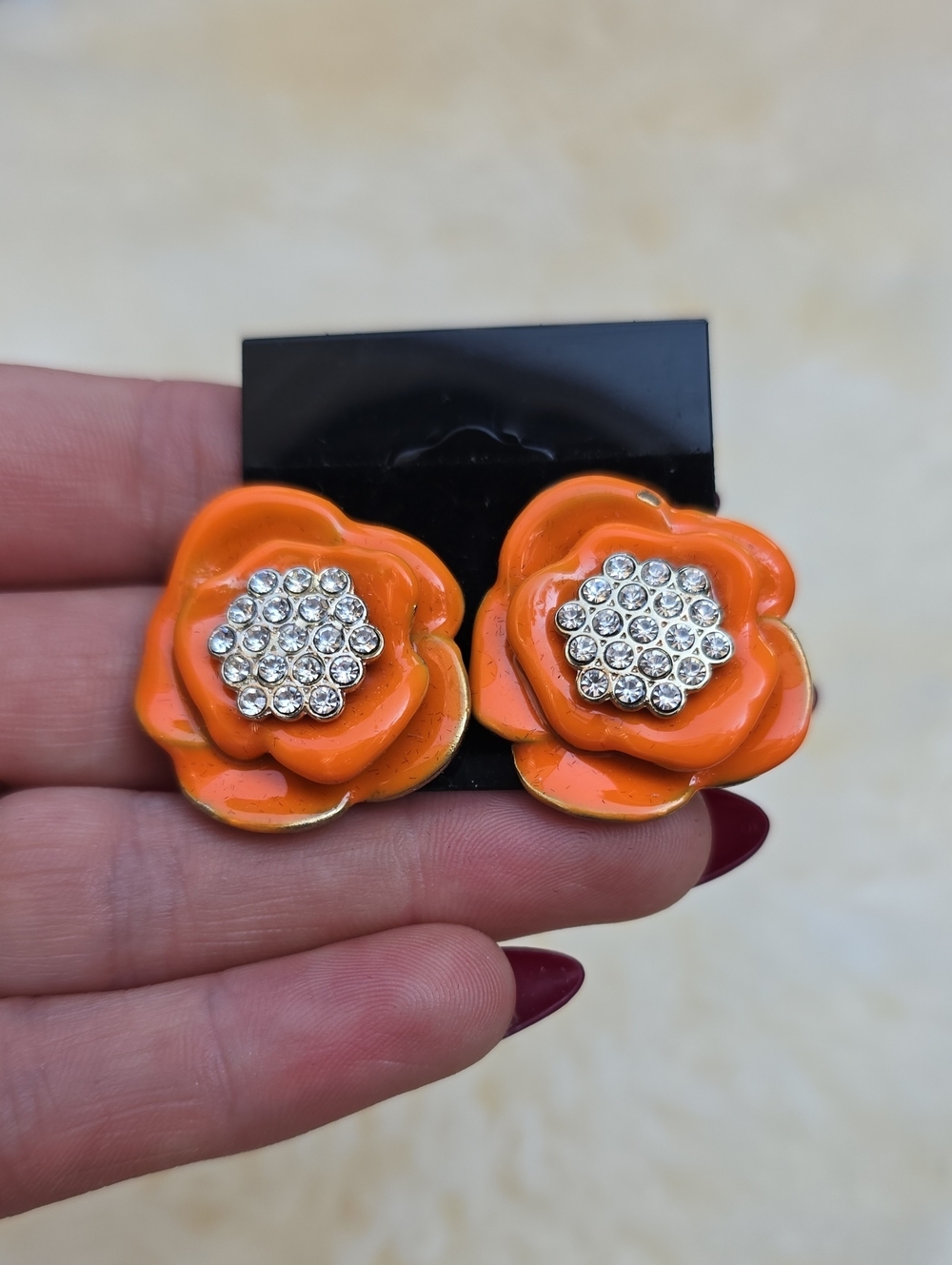 Orange Floral Crystal Stud Earrings - Women's Fashion Jewelry